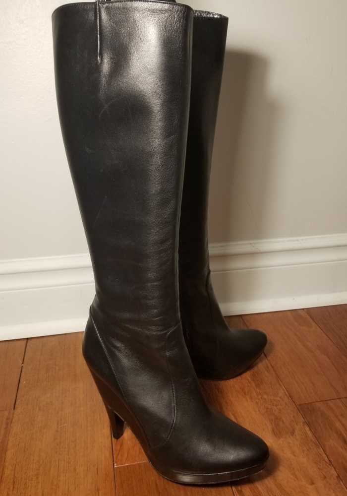 Pura Lopez boots